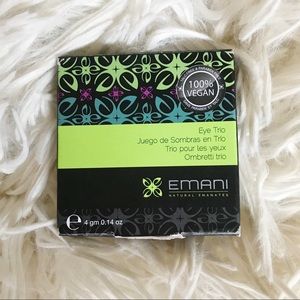 • emani eye trio •